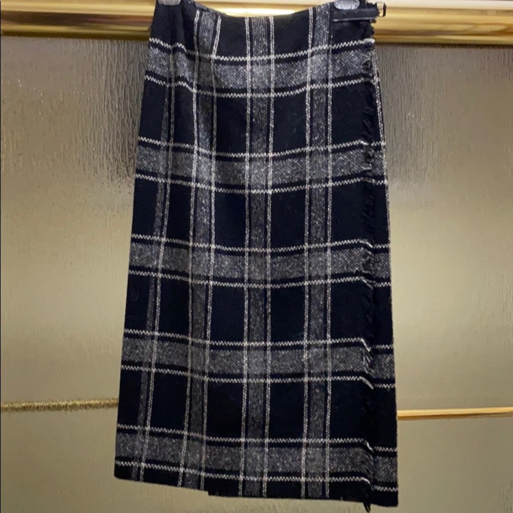🌟Sale🌟Talbots wrap wool skirt - Picture 2 of 6